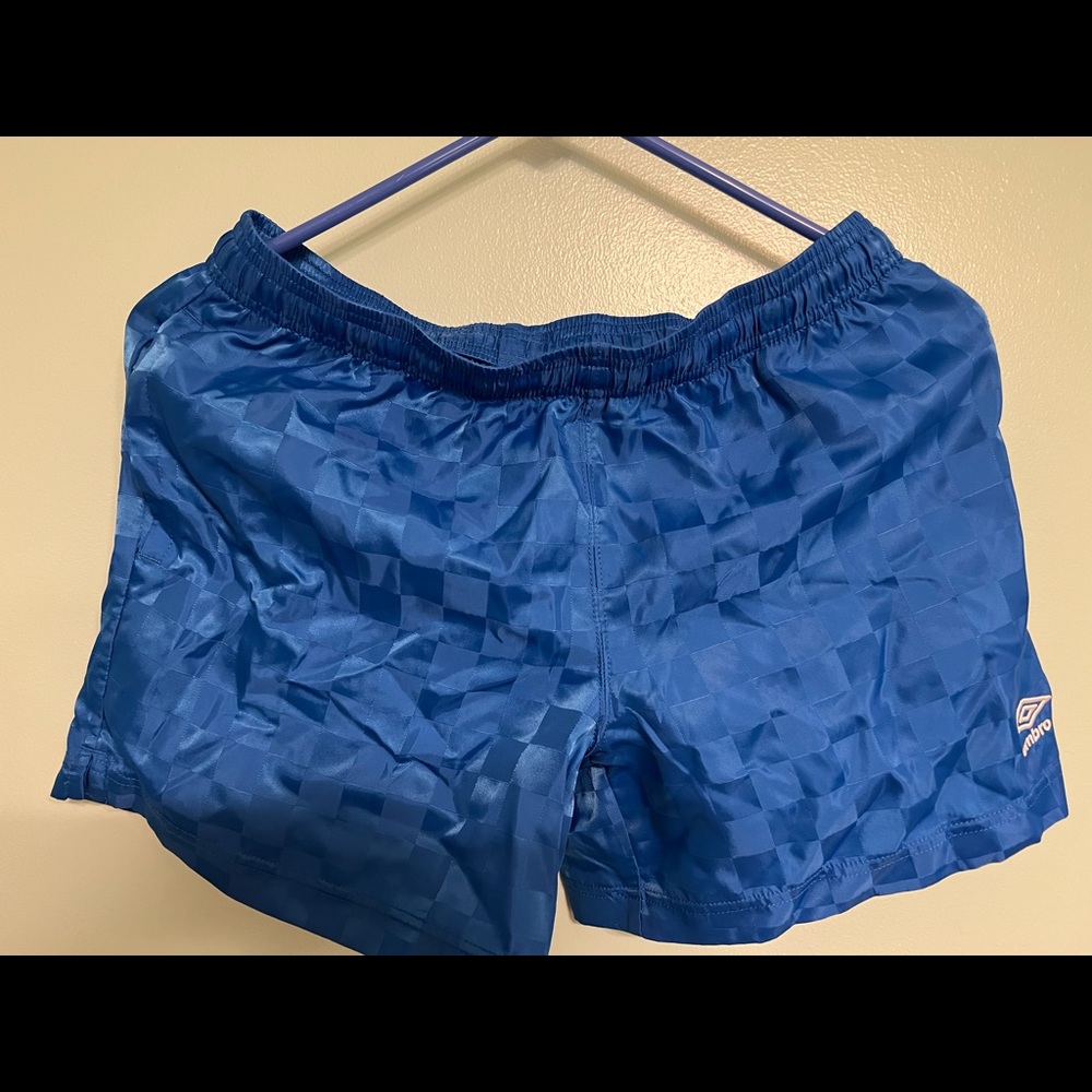 Umbro soccer shorts 14/16 like new
